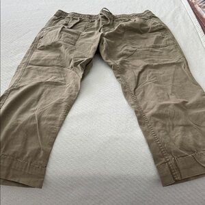 Old Navy Men's Khaki Chinos